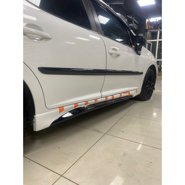 PEJO 207 MARSPİYEL CUSTOM PLASTİK BOYASIZ 
